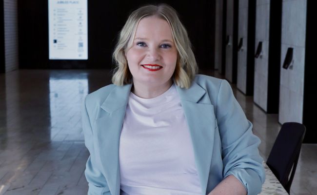 Bek Drayton, founder of BeKonstructive Marketing and SEO and AI Search Visibility Strategist