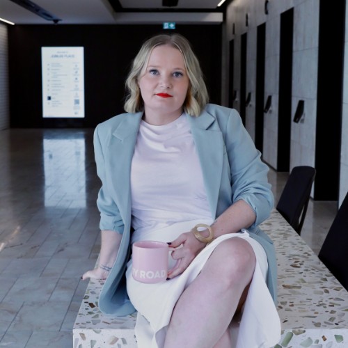 Bek Drayton, founder of BeKonstructive Marketing, explaining YMYL SEO strategy